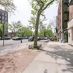 Corner 1Br In W Village W Doorman Nyc-157