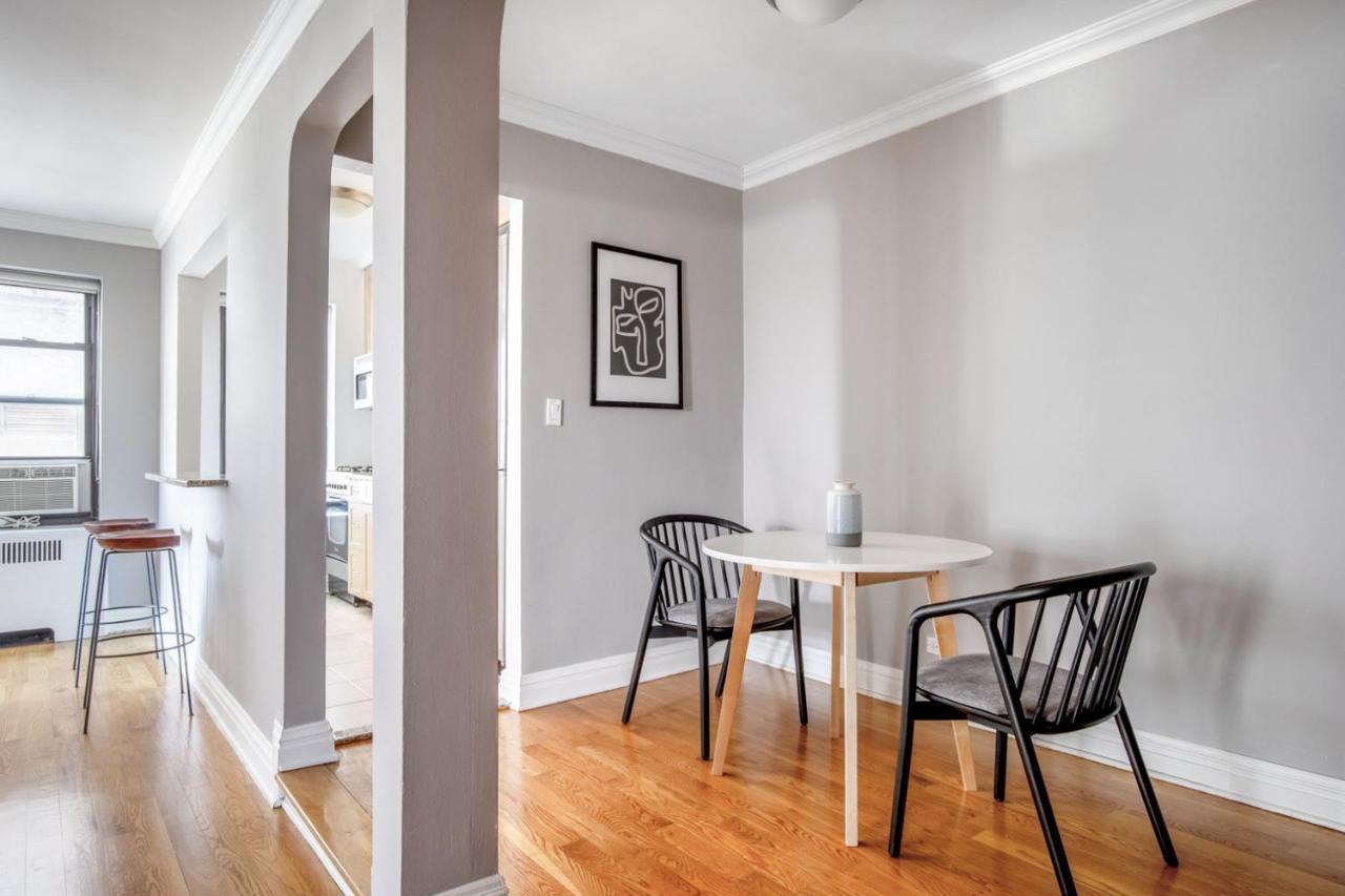 Corner 1br In W Village W Doorman Nyc-157 *